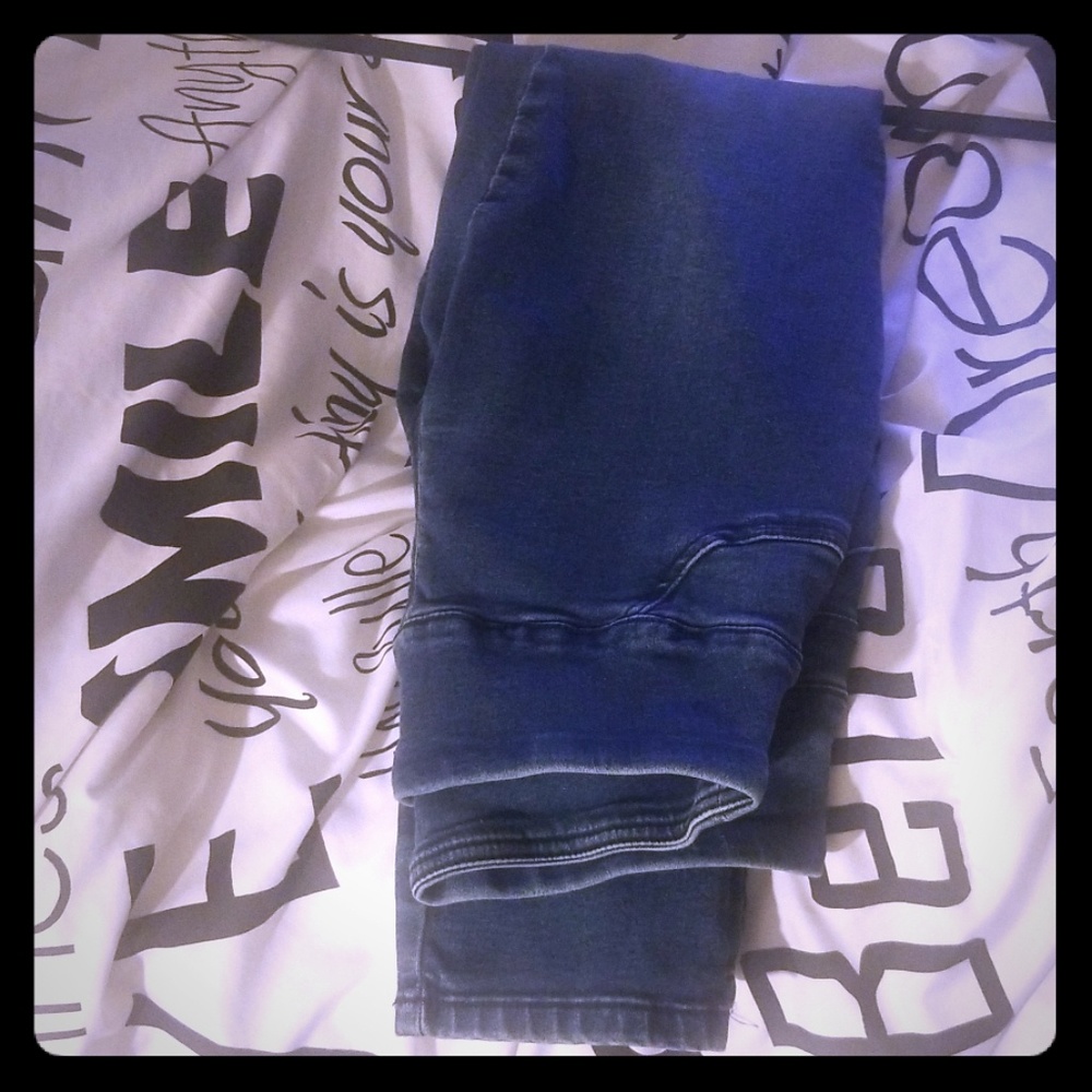 STYLE&CO DARK BLUE JEGGINGS SMALL